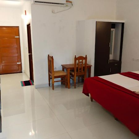 Hotel Neptune Kovalam Thiruvananthapuram Eksteriør bilde