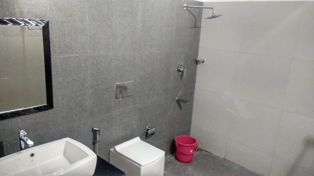 Hotel Neptune Kovalam Thiruvananthapuram Eksteriør bilde