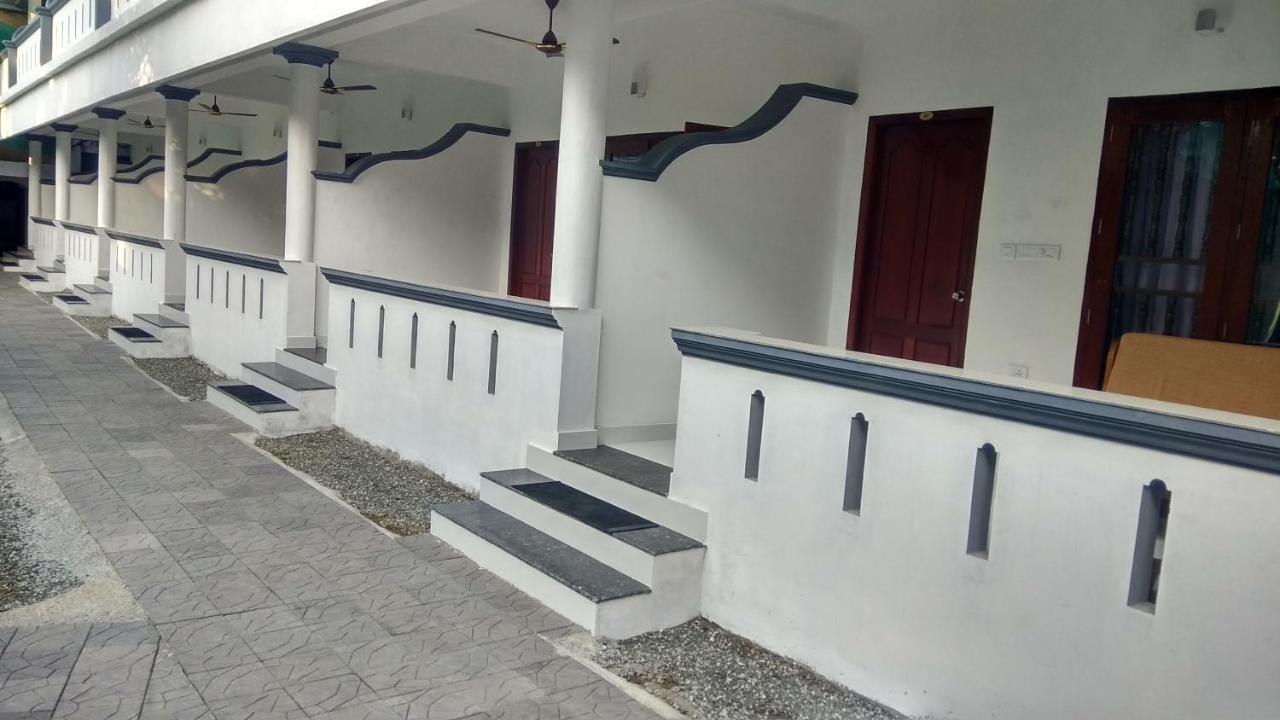 Hotel Neptune Kovalam Thiruvananthapuram Eksteriør bilde